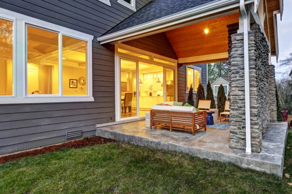 Cost of Back Porch Construction in Bellevue